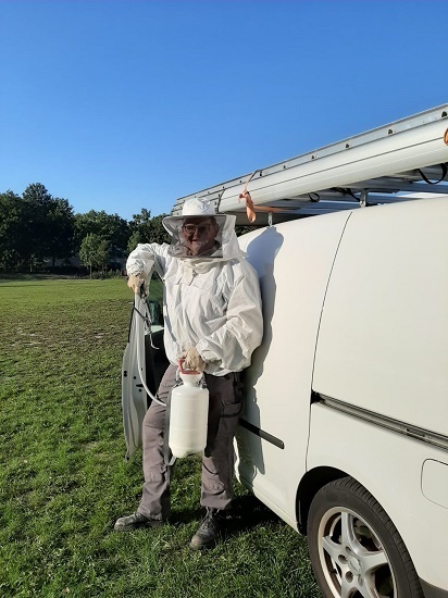 Baltus Reinhart van Amersfoortse Ongediertebestrijding met bus